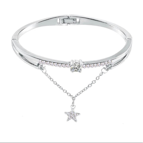 Jewelry - Dangle Drop Chain Star Silver & Rhinestone Crystal Clasp Bangle Bracelet - NEW